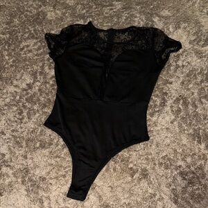 Black Lace Bodysuit SS Size Small